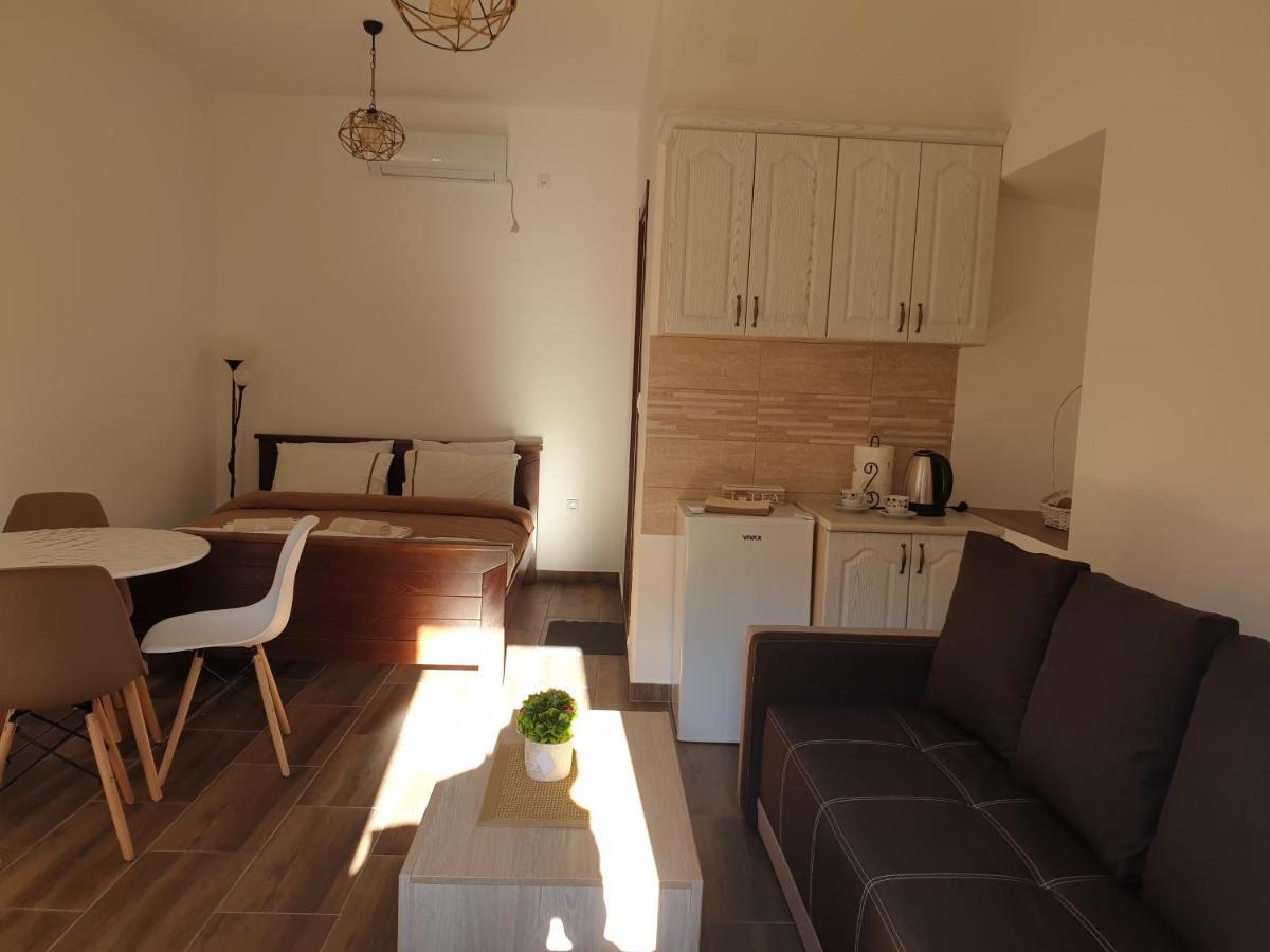 Aleksa Guest House Cetinje Bagian luar foto